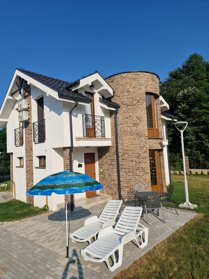 الشقق الفندقية Vrnjačka Banjaفي  Crown House المظهر الخارجي الصورة